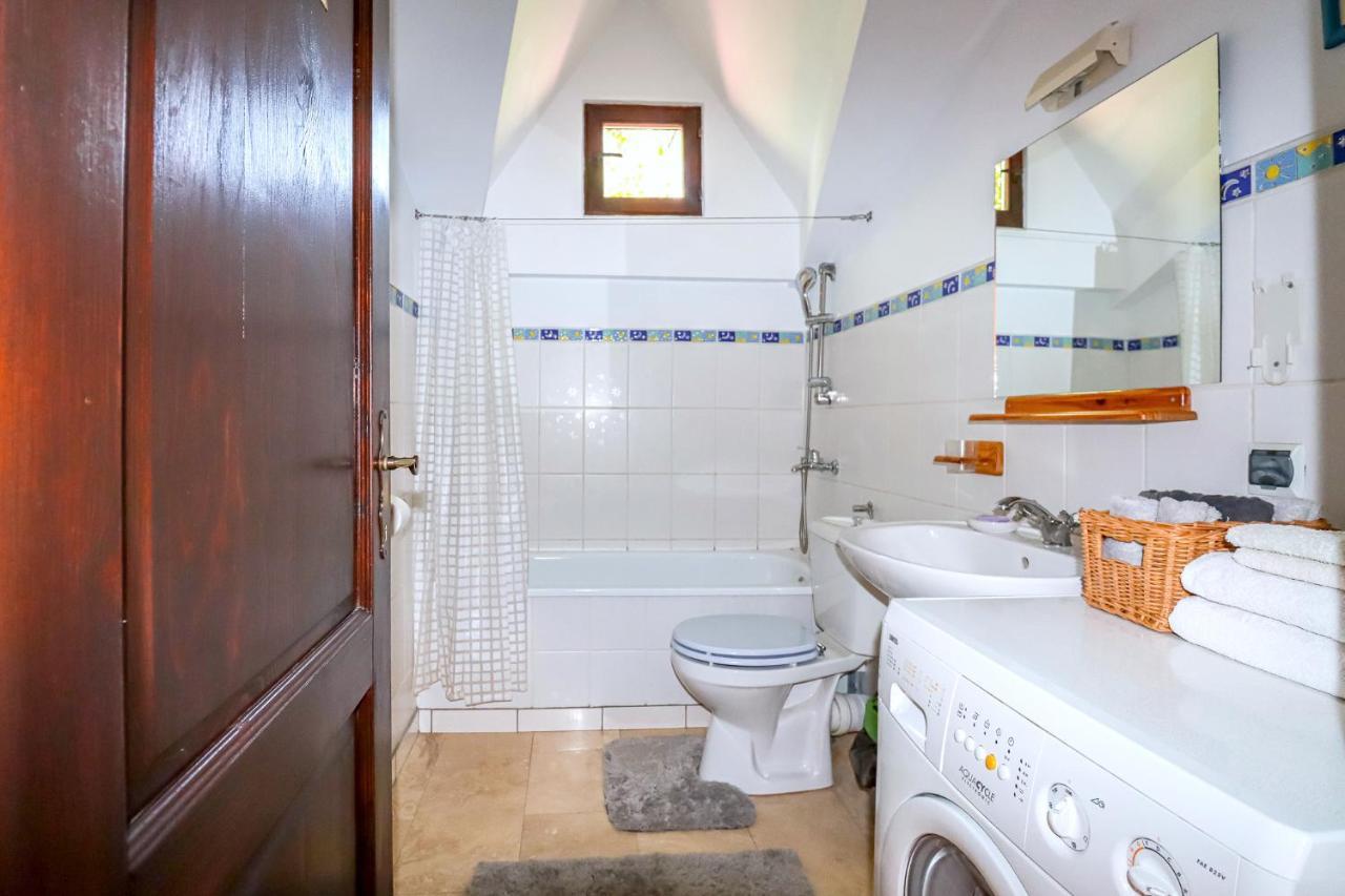 Mountain Family Chalet On Prahova Valley Comarnic Extérieur photo