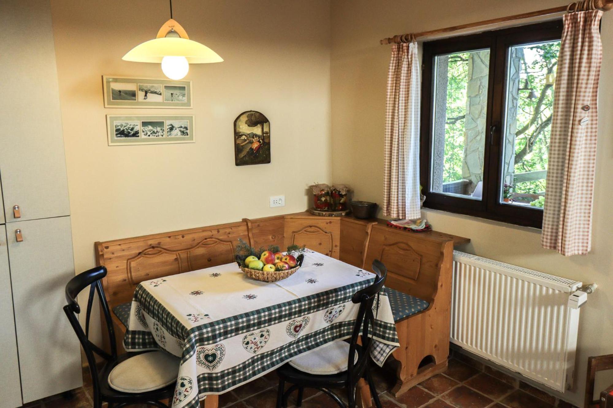 Mountain Family Chalet On Prahova Valley Comarnic Extérieur photo