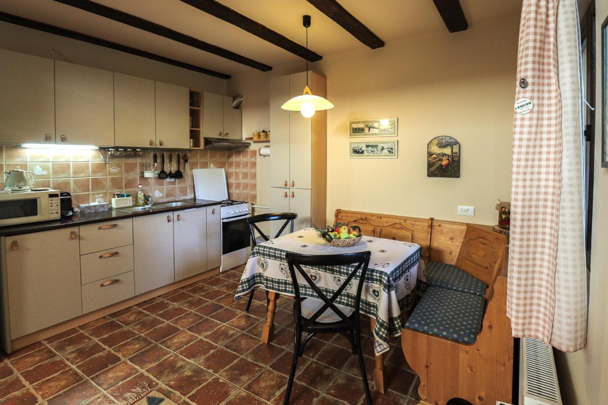 Mountain Family Chalet On Prahova Valley Comarnic Extérieur photo