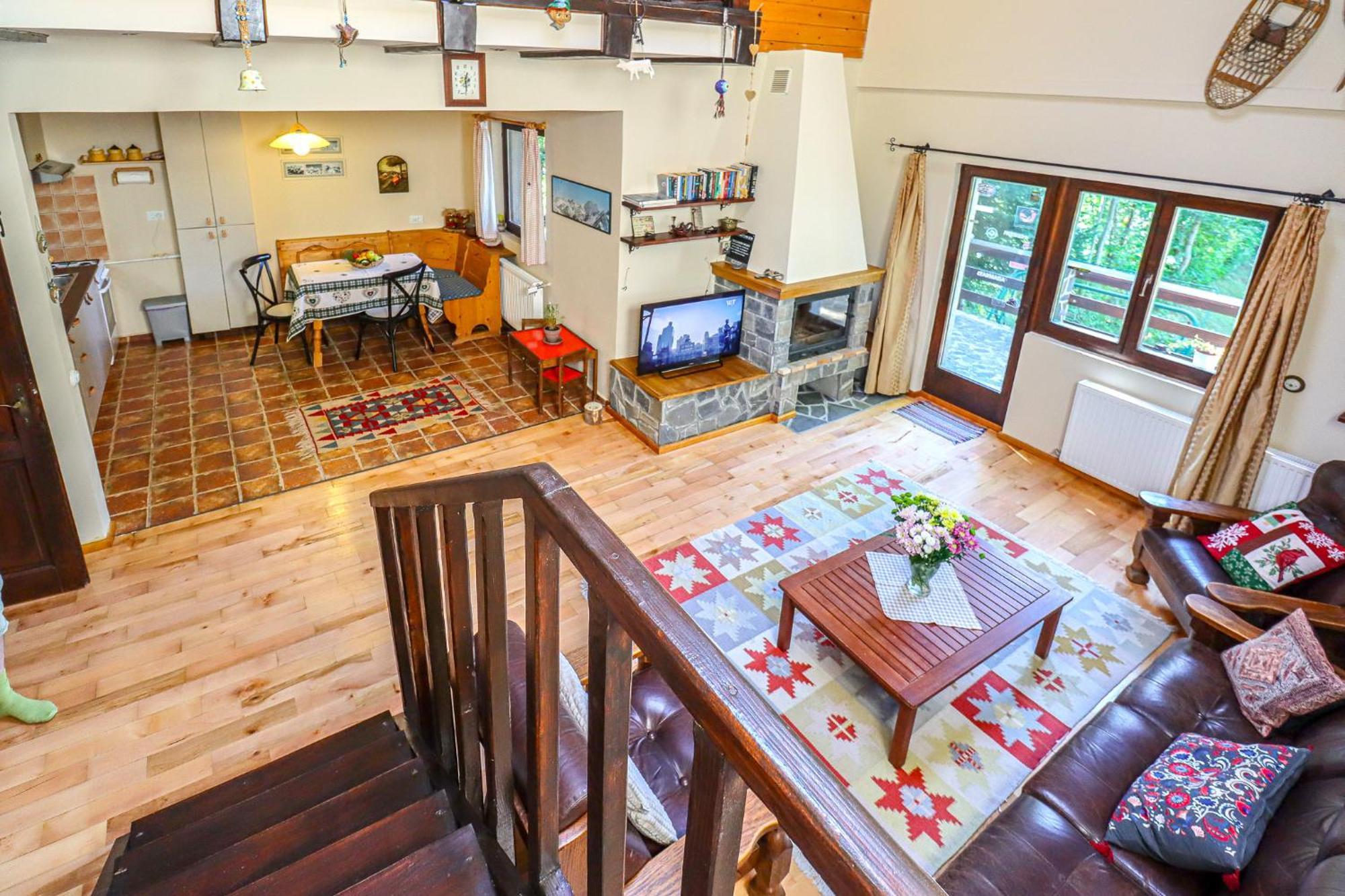Mountain Family Chalet On Prahova Valley Comarnic Extérieur photo
