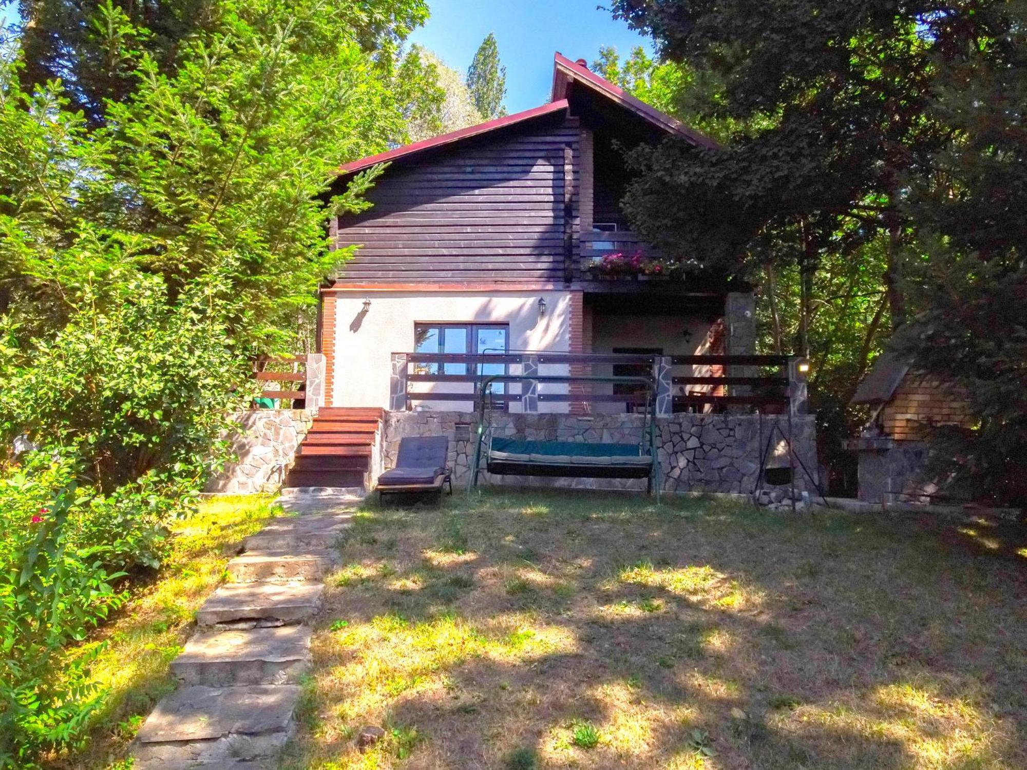 Mountain Family Chalet On Prahova Valley Comarnic Extérieur photo
